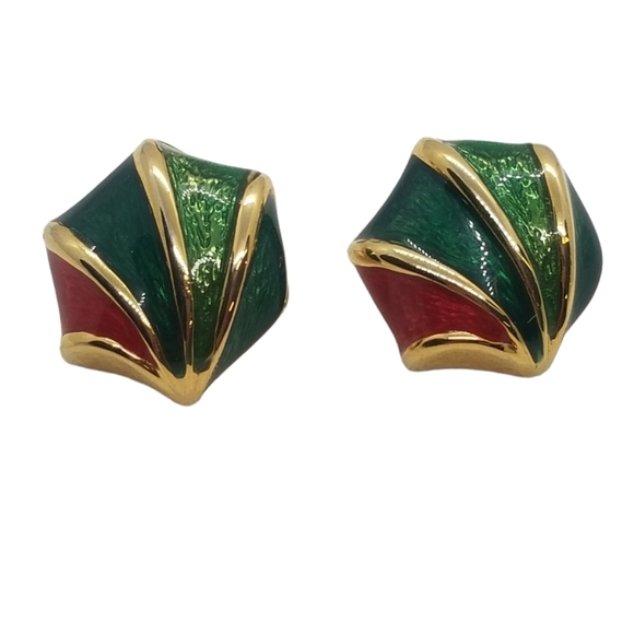 IN-VEST-MENTS VINTAGE GOLDTONED & ENAMEL SHELL DESIGN STATEMENT EARRINGS - Picture 3 of 5